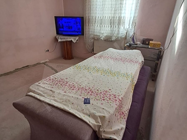 Çamçeşme Mahallesi Pazar Sokağında Satılık Çatı Katı Daire