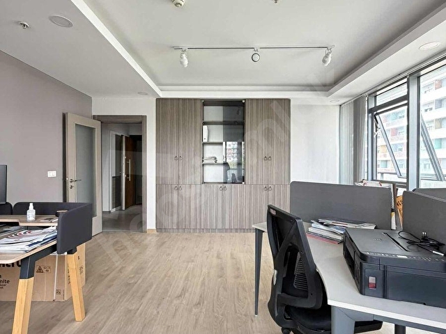 SEMBOL İSTANBUL SİTESİNDE 1+1 KAPALI MUTFAK ÇİFT TERASLI BÜYÜK - Görsel 11