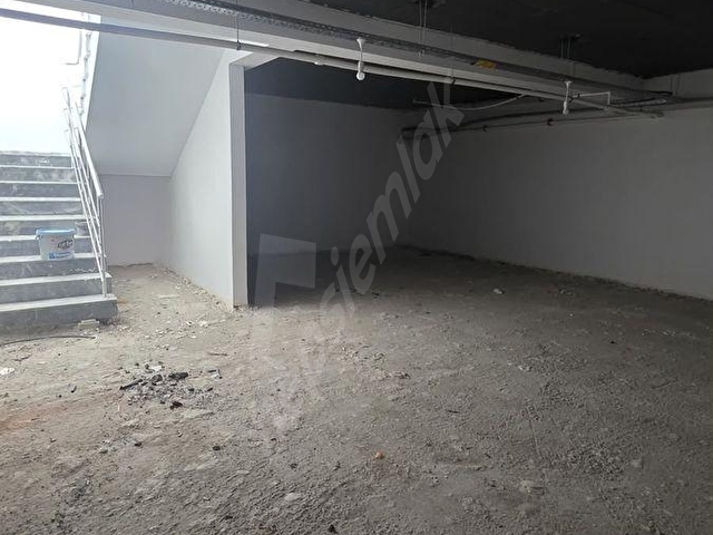 Bu yatırım gelecekte çok iş yapar Yenicede satılık dükkan - Görsel 10