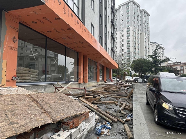 CAN EMLAKTAN YAYA YOĞUNLUĞU OLAN CADDEDE SIFIR DÜKKAN... - Görsel 21