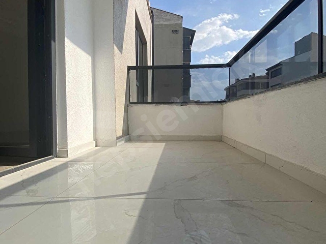 DEMİRHAN EMLAKTAN ALBAYRAK CADDESİ YAKINI 2+0 DAİRE - Görsel 4