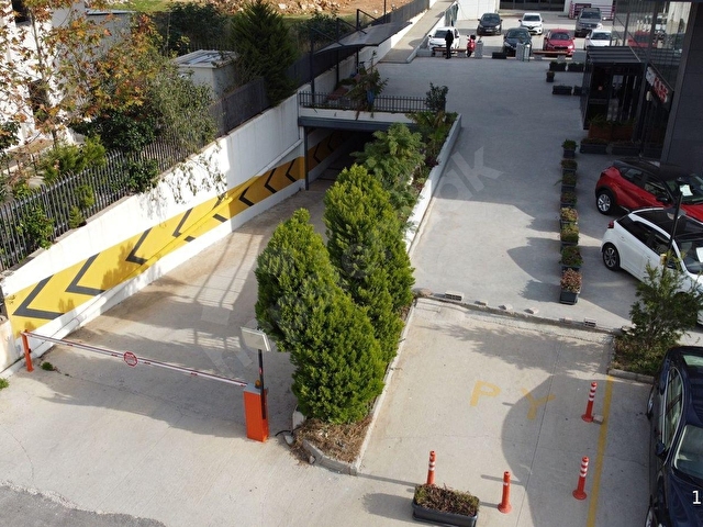DALGAKULE İŞ MERKEZİNDE KLİMALI VE MANZARALI KİRALIK 65 M² OFİS - Görsel 11