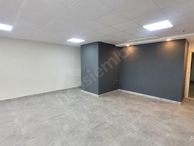 DALGAKULE İŞ MERKEZİNDE KLİMALI VE MANZARALI KİRALIK 65 M² OFİS - Görsel 4