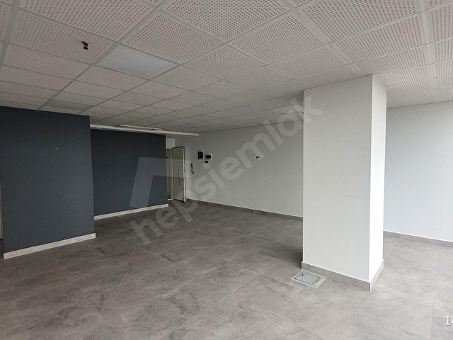 DALGAKULE İŞ MERKEZİNDE KLİMALI VE MANZARALI KİRALIK 65 M² OFİS - Görsel 6