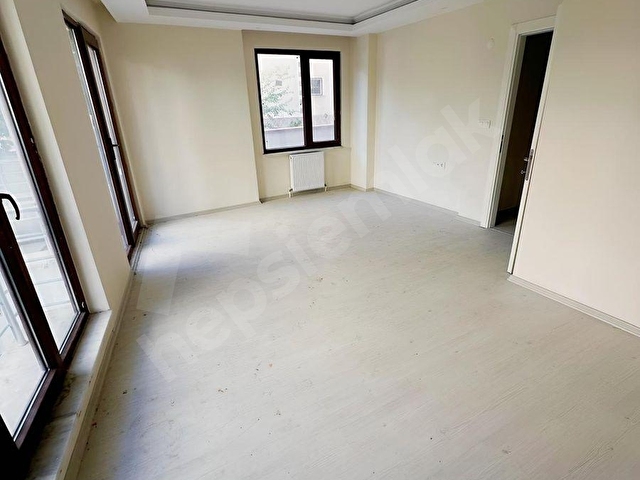 ATA EMLAKTAN YENİ BİNADA 1+1 GİRİŞ KAT 75 M2 KİRALIK DAİRE - Görsel 9