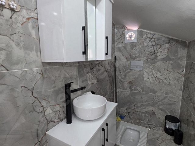 PAYAS İSTİKLALDE SATIL KÖŞE PARSEL 240 M2 DUBLEKS EV ve ARSASI - Görsel 29