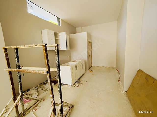 GÜNEYDEN E.5 VE METRONUN YANI BAŞINDA 80M2 DÜZ GİRİŞ DÜKKAN - Görsel 14