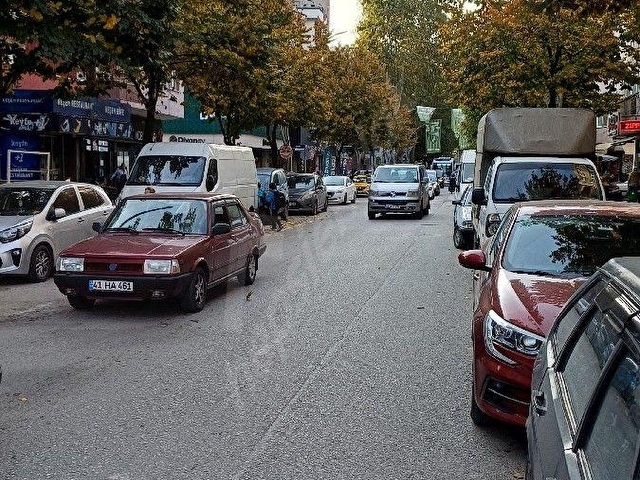 ÇINARIMDAN KADIKÖY MAH .CADDE ÜZERİNDE 1+1  85 M2 EŞYALI KİRALIK DAİRE - Görsel 15