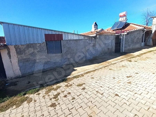 YARIMCA MAHALLESİNDE SATILIK MÜSTAKİL KÖY EVİ - Görsel 4