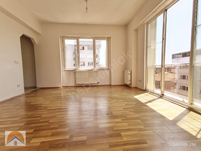 CEVİZLİ MAH.GÜLSUYU METROYA,SAHİLE YAKİN 3+1 ARAKAT DAİRE - Görsel 10