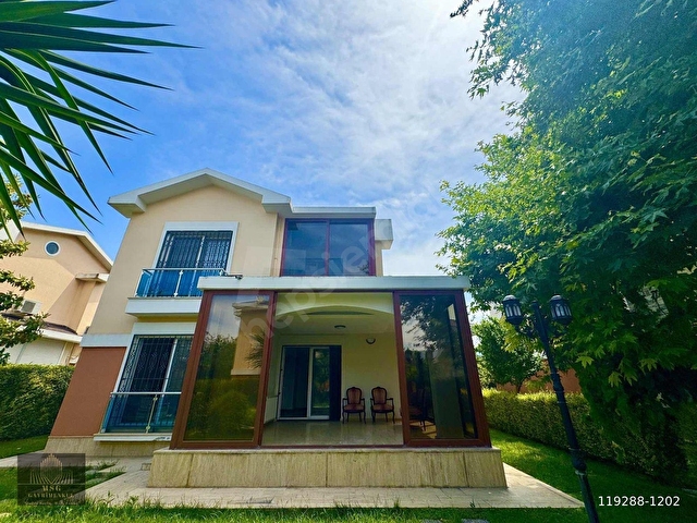 MSGDEN FORUM BORNOVA KARŞISI SİTE İÇİNDE TAM MÜSTAKİL 4+1 VİLLA - Görsel 2