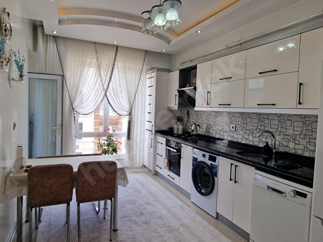 MİLLİOĞLU İNŞAATTAN KARACAAHMETTE SATILIK 3+1 DAİRE - Görsel 7