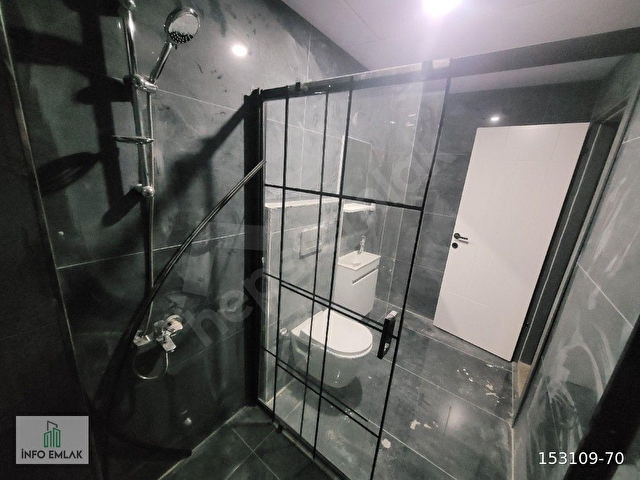 İNFO EMLAKTAN ZAFER MHNDE KİRALIK 1+1 SIFIR DAİRE - Görsel 17