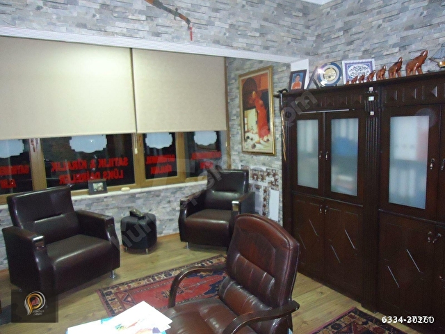 PETEKTEN E-5 ÜSTÜNDE OFİS RUHSTLI İŞYERİNE UYGUN LÜX 3+1 145 m2 DAİRE - Görsel 9