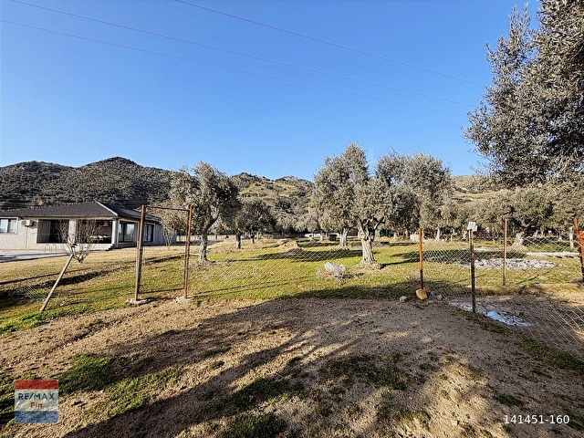 REMAX PİNDEN KIZILCAKÖYDE 60 METRE YOL CEPHELİ HAVUZLU VİLLA - Görsel 28