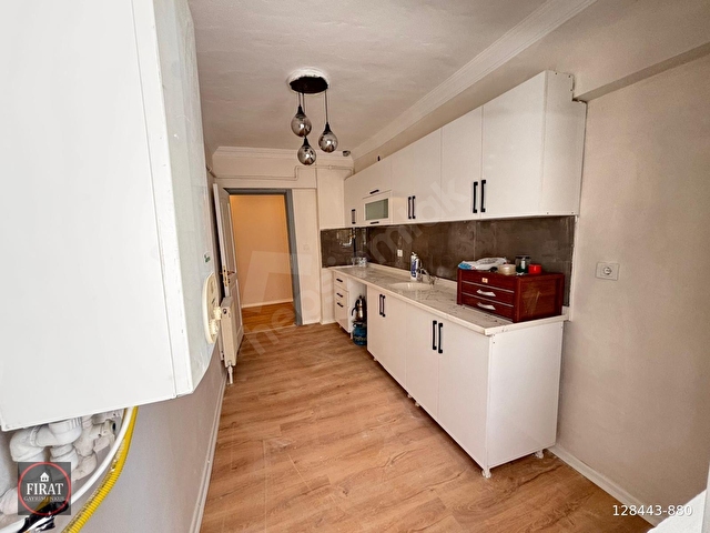 AKDERE MAH FUL YAPILI GENIS ISKANLI MANTOLMALI 3+1 SATILIK DAİRE - Görsel 10