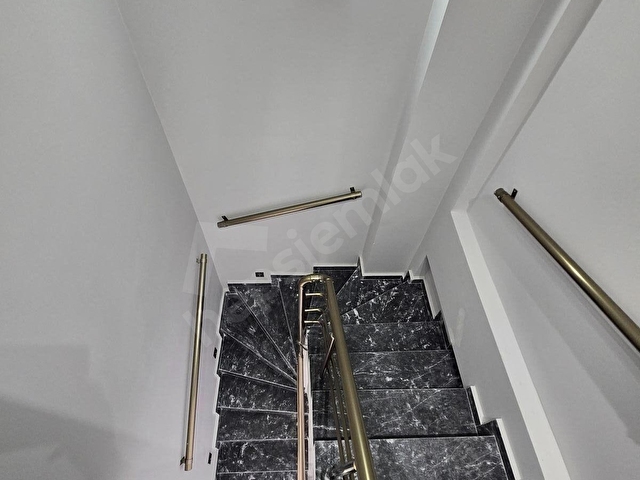 ESKİŞEHİR ÇAMLICA MAHALLESİNDE SATILIK 5+1 DUBLEX DAİRE - Görsel 26