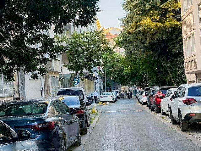 Acıbadem de Marmaraya Yürüme Mesafesinde 2+1 SATILIK Daire - Görsel 2