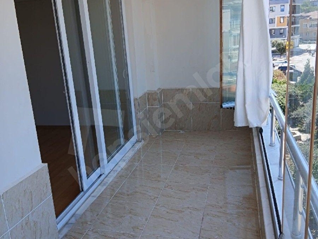 YALOVA ÇINARCIK VAZO MEVKİİNDE 2+1 KİRALIK DAİRE