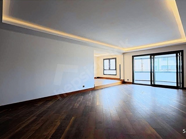 Mavişehir Albatros Sitesi Deniz Manz.Tadilatlı Satılık 4+1 Daire - Görsel 9