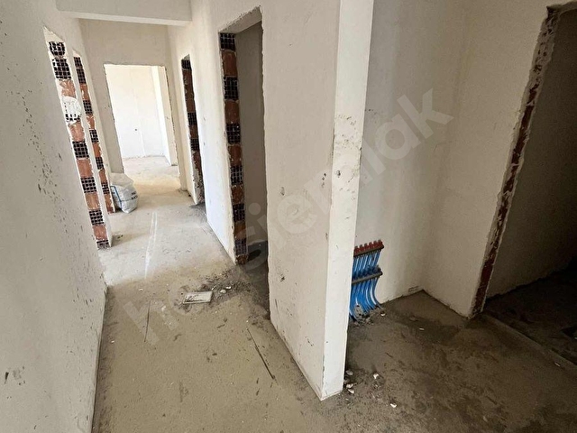 HEKİMOĞLU EMLAKTAN KARŞIYAKADA SATILIK 3+1 DAİRE - Görsel 11