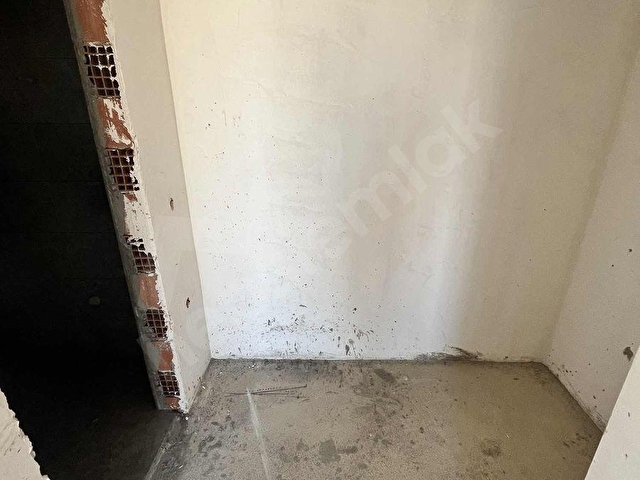 HEKİMOĞLU EMLAKTAN KARŞIYAKADA SATILIK 3+1 DAİRE - Görsel 5