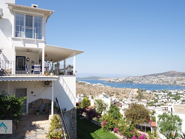 Bodrum Gundogan Merkez Havuzlu Sitede Deniz Manzarali Villa 67324 1494 Hurriyet Emlak