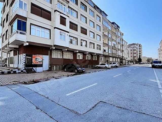 satılık Hunat Mah. Acıbadem Hastanesi arkası satılık 3+1daire