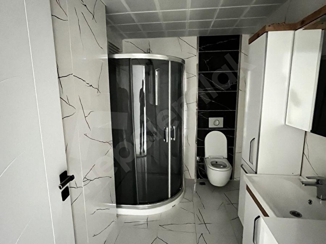 Gençlik caddesinde emsalsiz 2+1 lüks manzaralı daire - Görsel 11