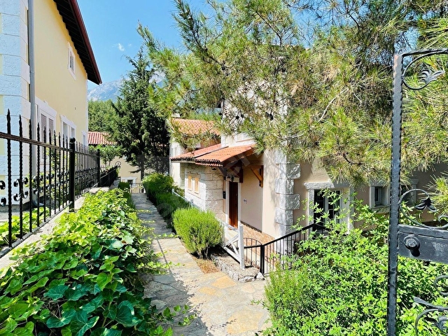 Beycikte Eşsiz Konumda Mobilyalı Kiralık Müstakil Villa - Görsel 5