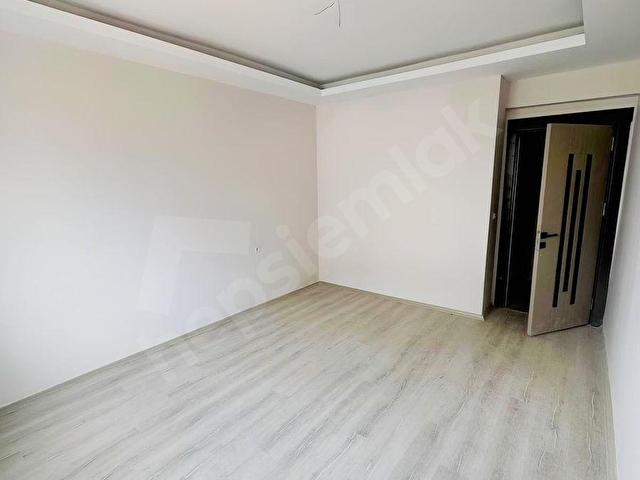 OĞUZELİ OKULLAR BÖLGESİNDE DOĞA MANZARALI 2.5+1 SIFIR DAİRE - Görsel 2