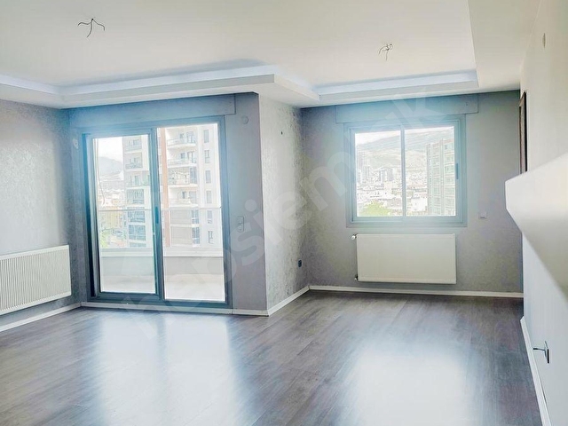 Forum Bornova yakını Yeşilova Goldiva Güneyde Kiralık 1+1 - Görsel 24