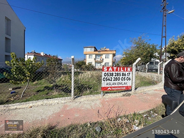 ASLAN EMLAK TAN SATILIK KÖŞE BAŞI İMARLI ARSA 567 M2 NÜSRETİYE MAH