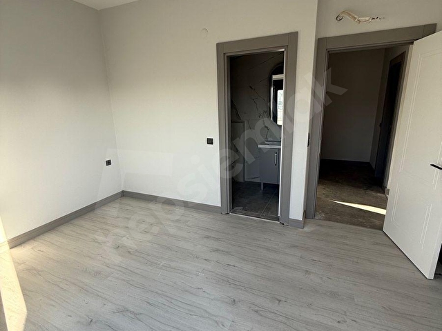 AVSALLAR ALONE TOWER SİTESİ LÜKS DUBLEX 8.KAT 2+1 133m2 DENİZ MANZARALI FUL AKTİVİTEKAT MÜLKİYETLİ - Görsel 12
