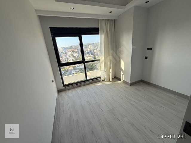 AVSALLAR ALONE TOWER SİTESİ LÜKS DUBLEX 8.KAT 2+1 133m2 DENİZ MANZARALI FUL AKTİVİTEKAT MÜLKİYETLİ - Görsel 7
