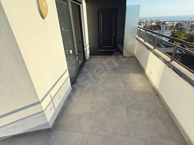 AVSALLAR ALONE TOWER SİTESİ LÜKS DUBLEX 8.KAT 2+1 133m2 DENİZ MANZARALI FUL AKTİVİTEKAT MÜLKİYETLİ - Görsel 28