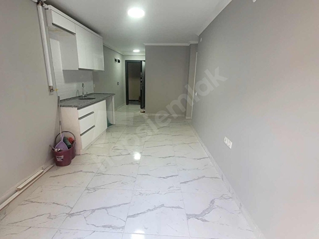 Şehrin Merkezinde Kiralık Ofis İşyeri - Görsel 5