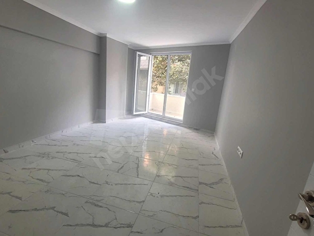 Şehrin Merkezinde Kiralık Ofis İşyeri - Görsel 8