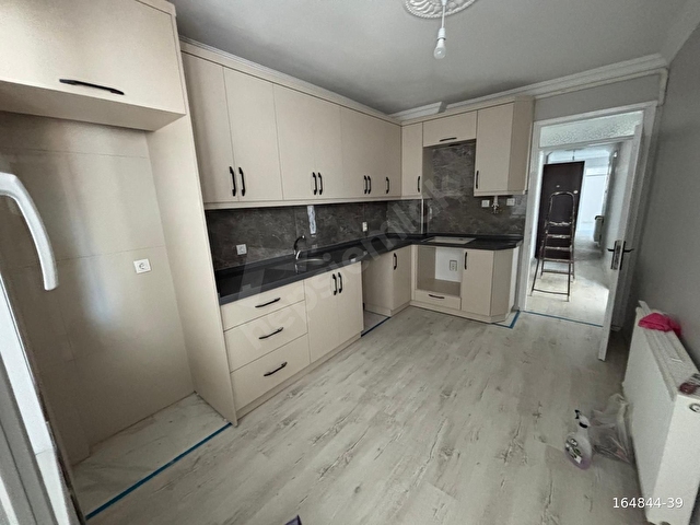 ÇİZGİDEN MALTEPE MAH. MERKEZDE GENİŞ 3+1 D.GAZLI SATILIK DAİRE - Görsel 3