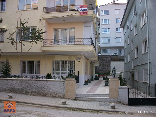 ESAT AKYÜZ SOKAK KİRALIK ÖN CEPHE KOMBİLİ 2+1 DAİRE - Görsel 13
