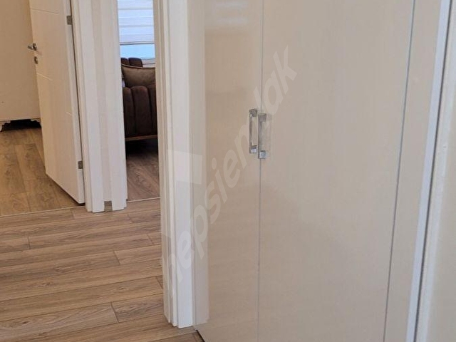 KIZILAY  MEŞRUTİYET CAD. 3+1  150M2 NET FULL YAPILI EŞYALI - Görsel 18