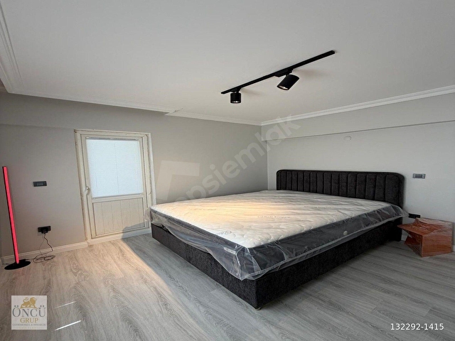 ÖNCÜ GRUPTAN E5 İN DİBİNDE SİTE İÇİNDE EŞYALI SATILIK 2+1 DAIRE - Görsel 20