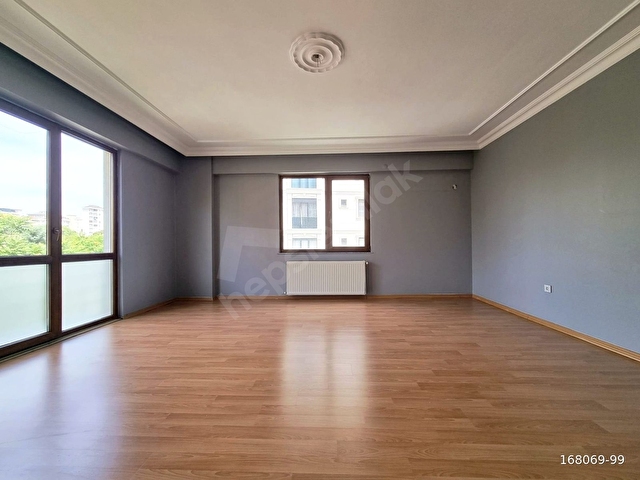KARLIKTEPEDE KÖŞE KONUMLU ÖNÜ AÇIK FERAH SATILIK 3+1 DAİRE - Görsel 4