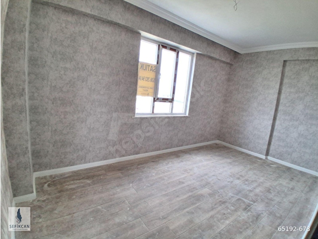 İSTİKLAL MAHALLESİN DE ACİL SATILIK 3+1 ARA KAT DAİRE - Görsel 23