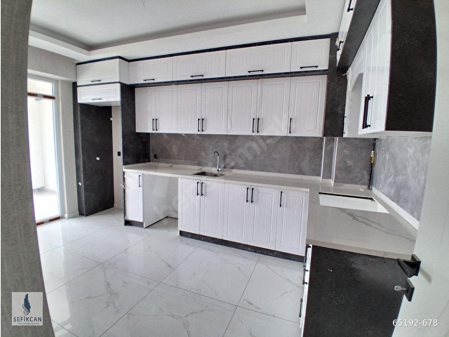 İSTİKLAL MAHALLESİN DE ACİL SATILIK 3+1 ARA KAT DAİRE - Görsel 5