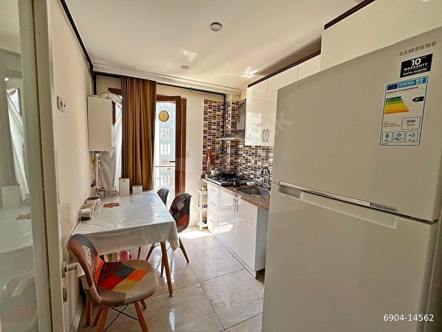 KÜÇÜKÇEKMECE KAPALI OTOPARKLI ÇİFT CEPHE ÖN CEPHE SATILIK DAİRE - Görsel 6