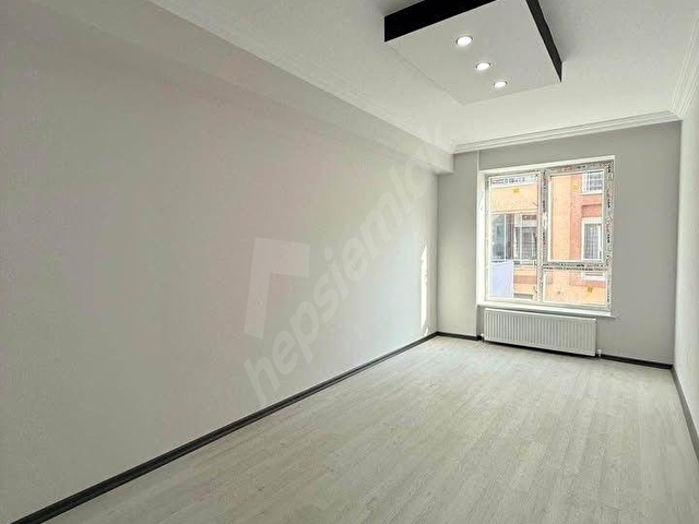 EMEK MAHALLESİ YANAR TAŞ YAKINI  SATILIK 3+1 SIFIR DAİRE - Görsel 9
