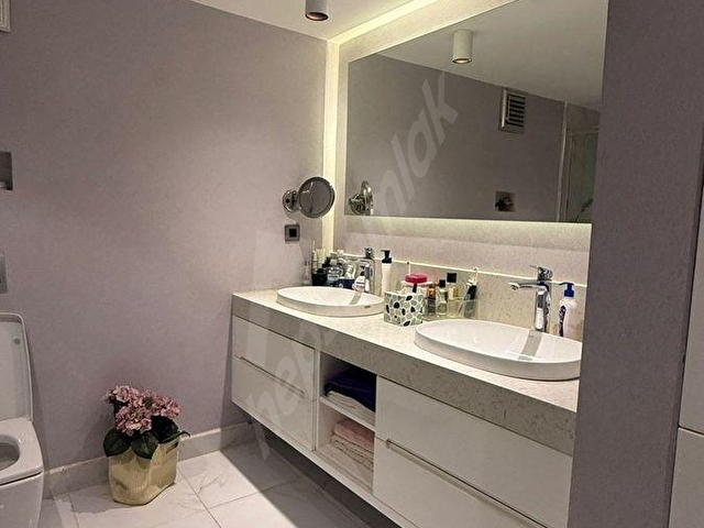 Alsancakın En Prestijli Noktasında 4+1 265 m² Lüks Daire - Görsel 15
