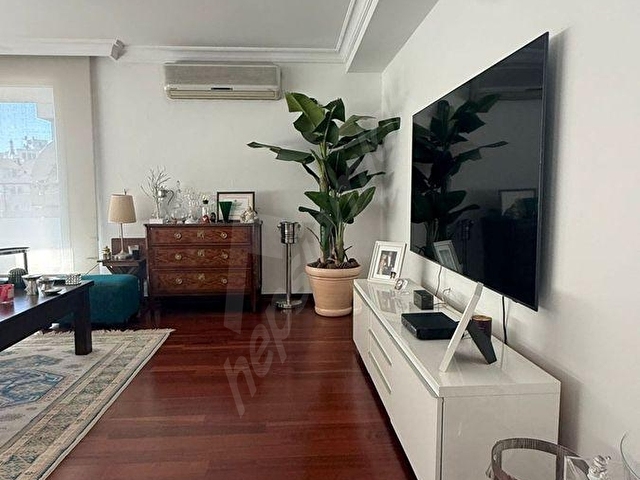 Alsancakın En Prestijli Noktasında 4+1 265 m² Lüks Daire - Görsel 3