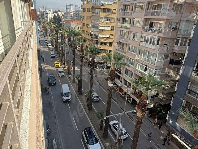 Alsancakın En Prestijli Noktasında 4+1 265 m² Lüks Daire - Görsel 4